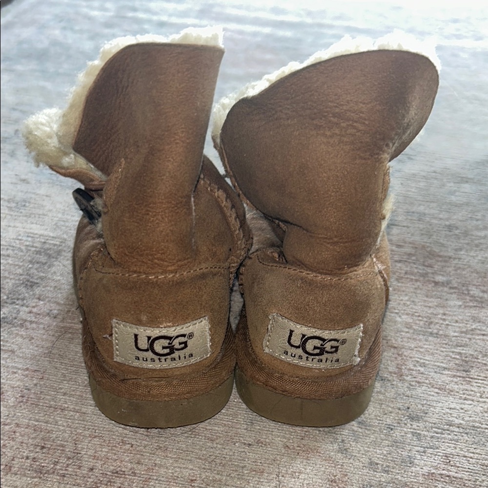 Kids UGG Australia Tan Shearling Boots